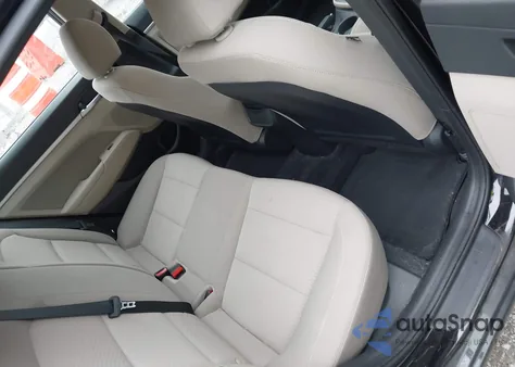 2020 Hyundai Elantra Value Edition z USA, uszkodzony, nr VIN 5NPD84LF8LH546960